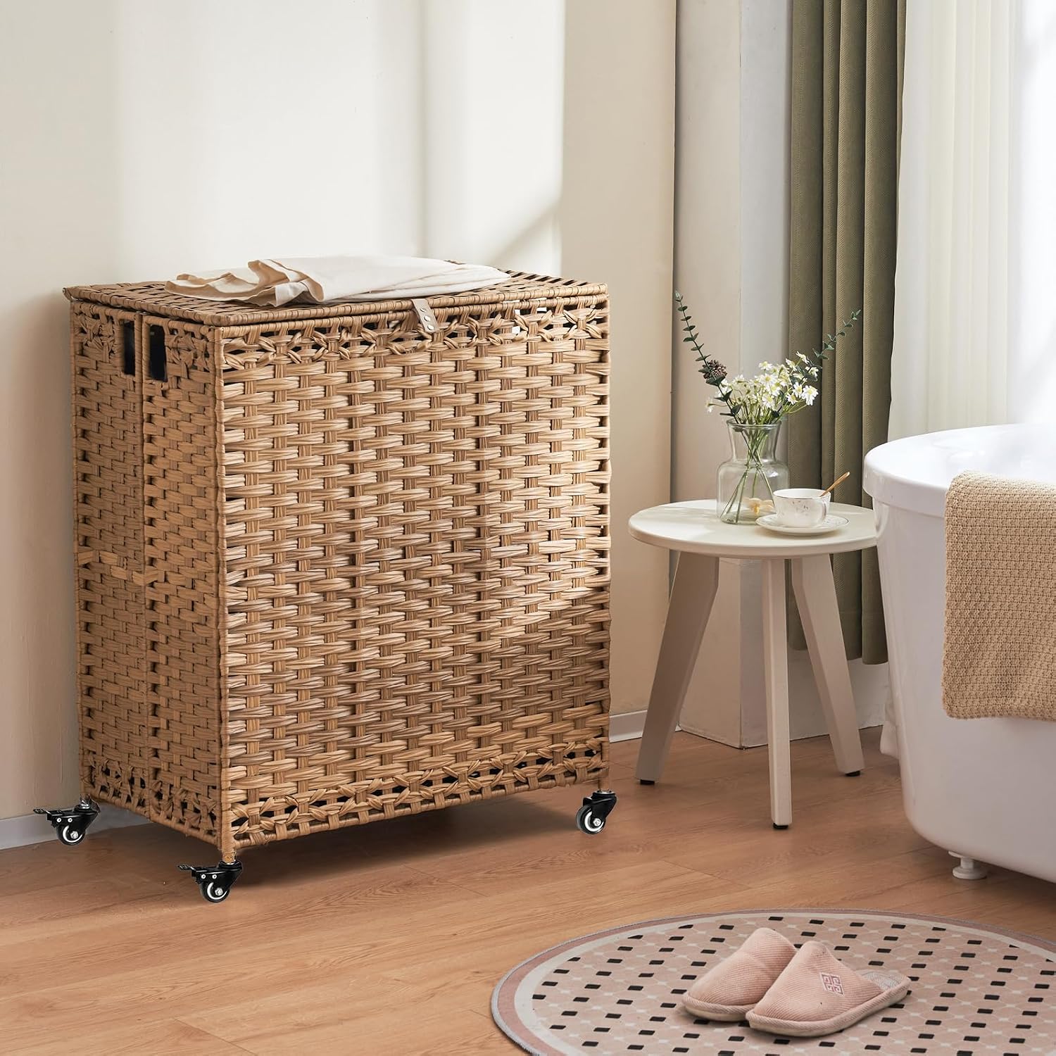 Rolling Laundry Hamper with Lid, 190 L - 3 Sections, Handwoven Rattan, 6 Liners and 3 Mesh Bags